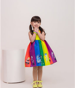 Vestido divertidamente 2